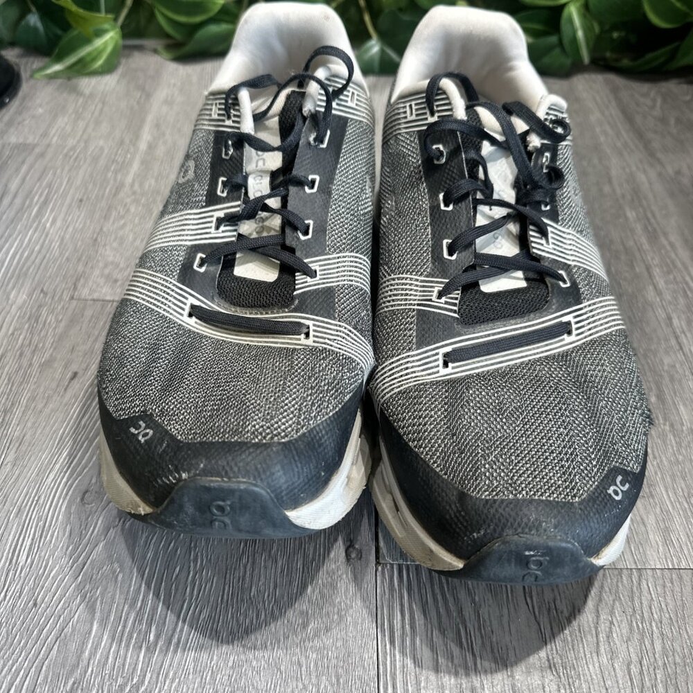 On Running Cloudgo Men's Size 9.5 Running Athleti… - image 3